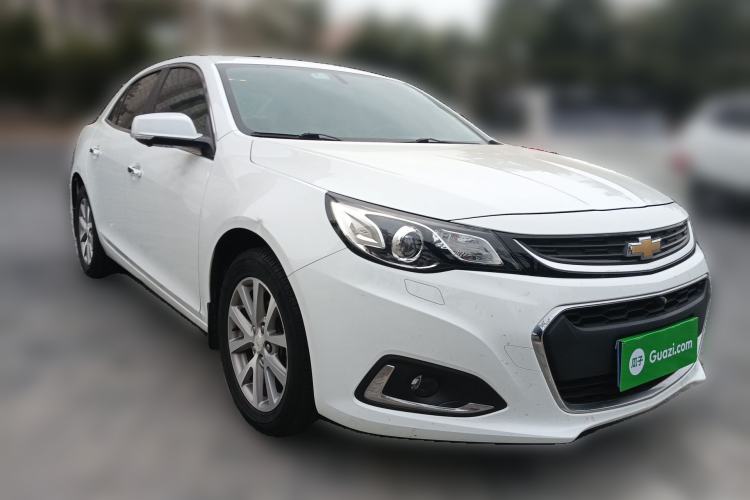 Used Chevrolet Malibu 2018 530T Automatic Luxury Edition Front Right 45 Deg