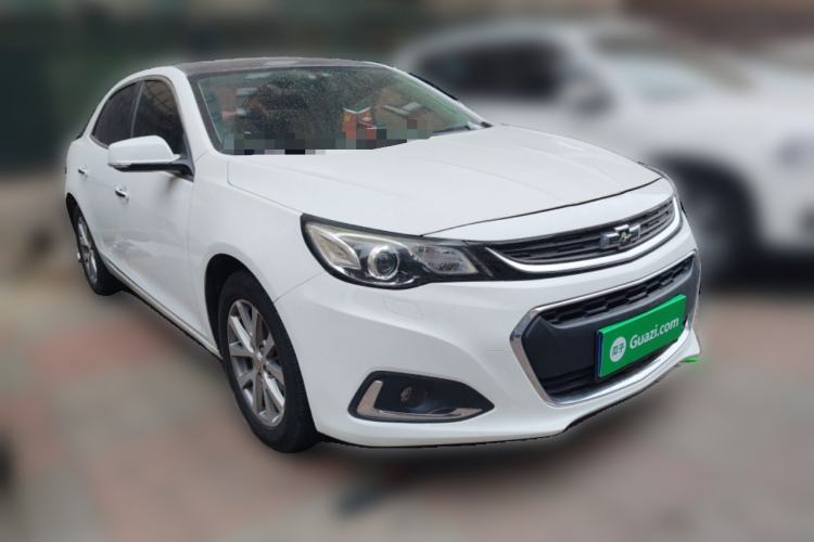 Used Chevrolet Malibu 2018 530T Automatic Luxury Edition Front Right 45 Deg