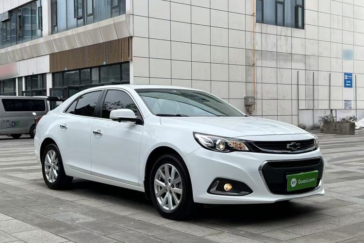 Used Chevrolet Malibu 2018 530T Automatic Luxury Edition Front Right 45 Deg