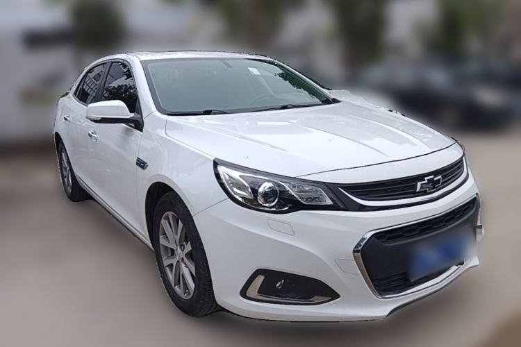 Used Chevrolet Malibu 2018 530T Automatic Luxury Edition Front Right 45 Deg