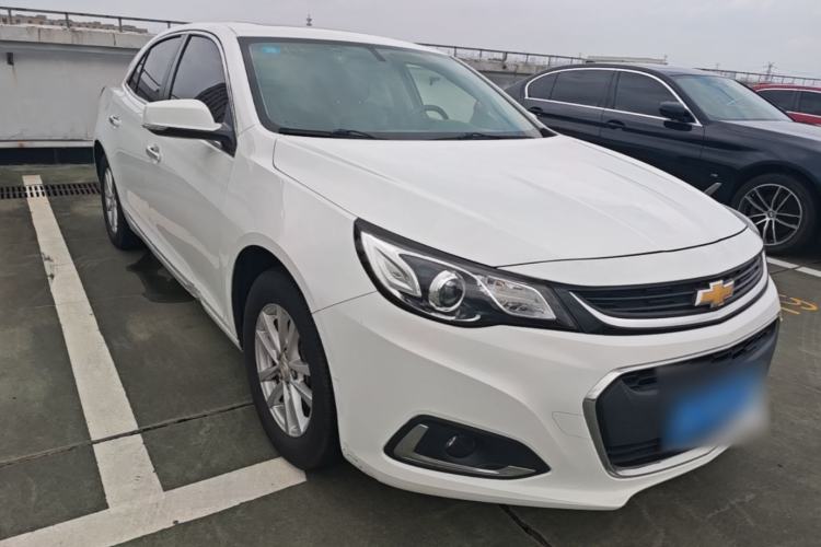 Used Chevrolet Malibu 2018 530T Automatic Fashion Edition Front Right 45 Deg