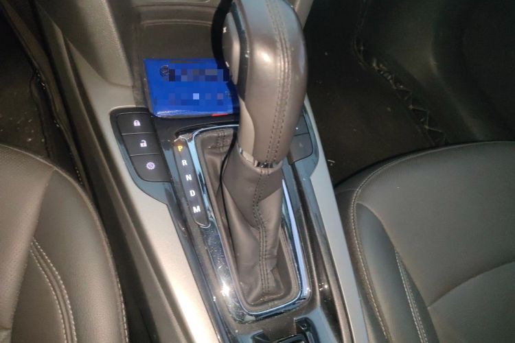 Used Chevrolet Malibu 2018 530T Automatic Luxury Edition Gear Lever
