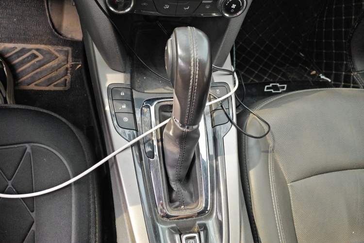 Used Chevrolet Malibu 2018 530T Automatic Luxury Edition Gear Lever
