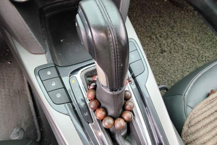 Used Chevrolet Malibu 2018 530T Automatic Luxury Edition Gear Lever