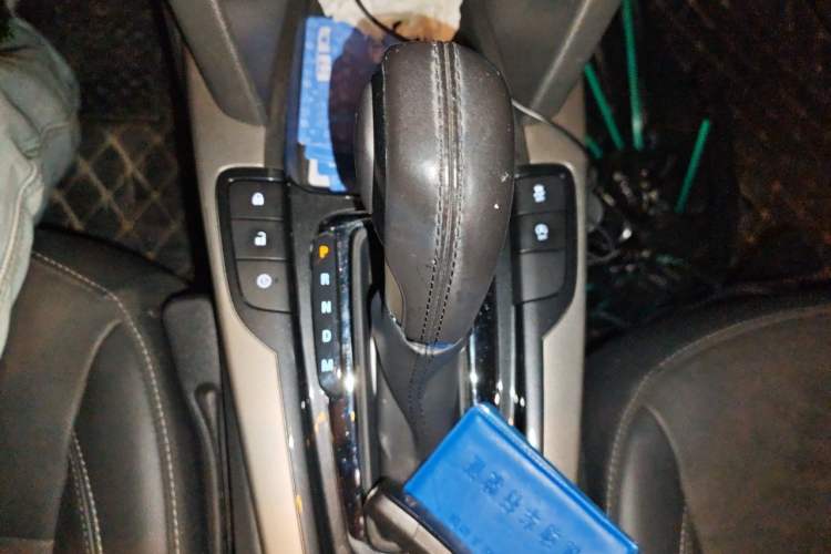 Used Chevrolet Malibu 2018 530T Automatic Luxury Edition Gear Lever