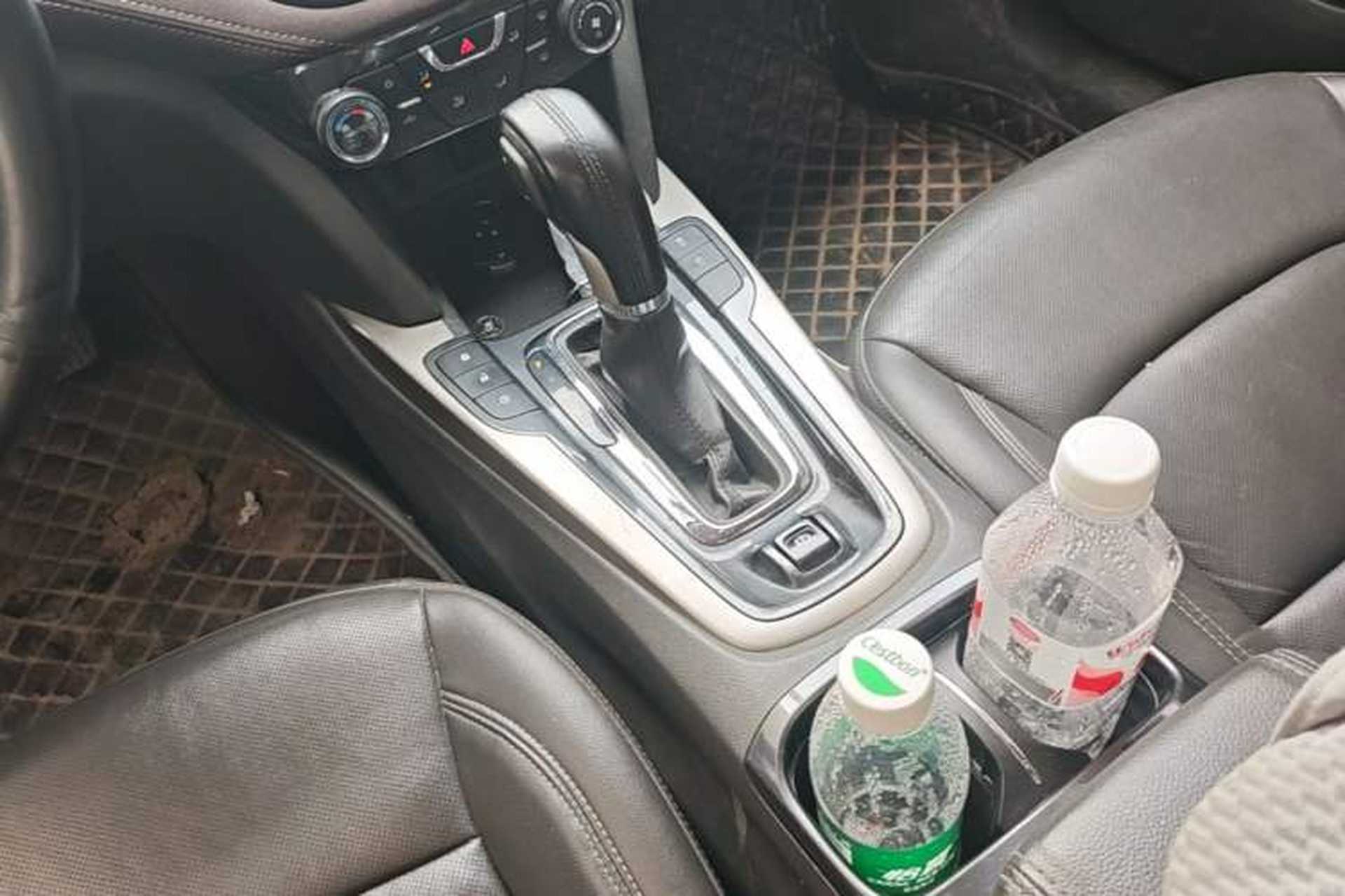 Used Chevrolet Malibu 2018 530T Automatic Luxury Edition Gear Lever