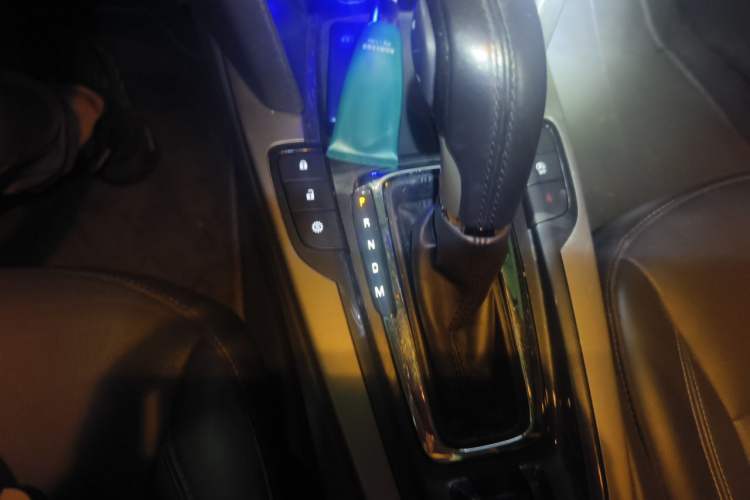 Used Chevrolet Malibu 2018 530T Automatic Luxury Edition Gear Lever