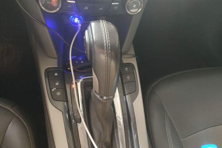 Used Chevrolet Malibu 2018 530T Automatic Luxury Edition Gear Lever