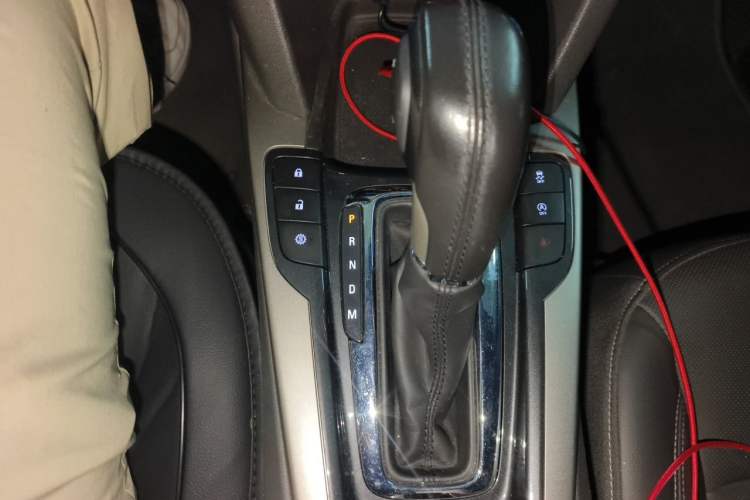 Used Chevrolet Malibu 2018 530T Automatic Luxury Edition Gear Lever