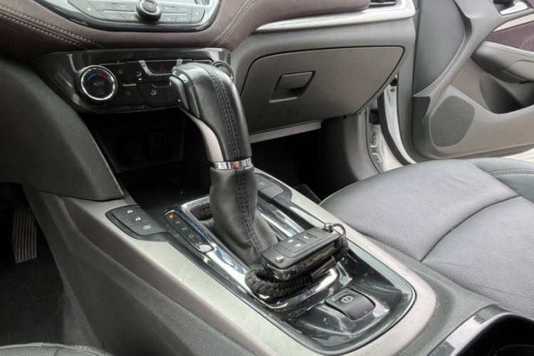 Used Chevrolet Malibu 2018 530T Automatic Luxury Edition Gear Lever