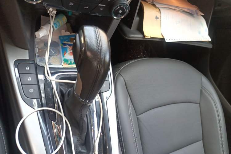 Used Chevrolet Malibu 2018 530T Automatic Luxury Edition Gear Lever