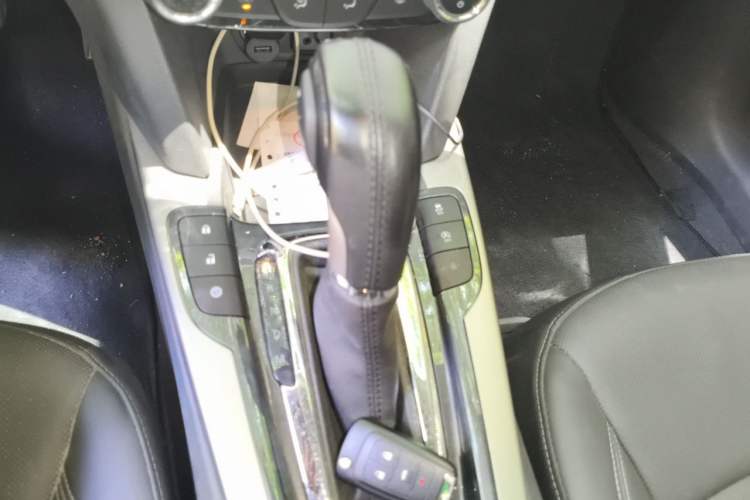 Used Chevrolet Malibu 2018 530T Automatic Luxury Edition Gear Lever