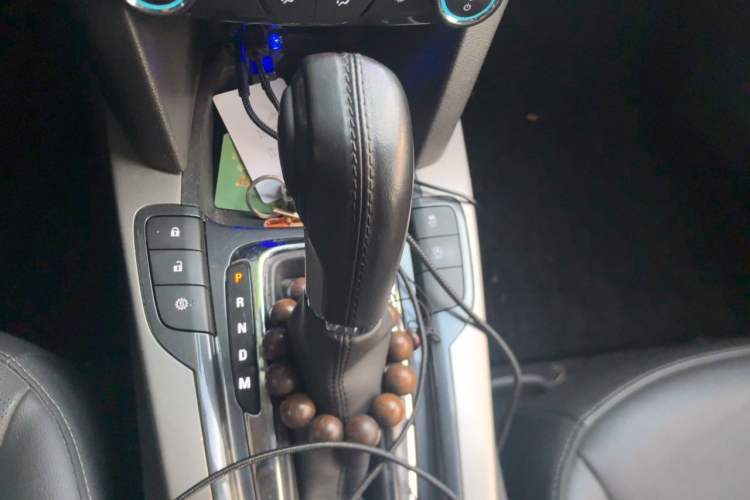 Used Chevrolet Malibu 2018 530T Automatic Luxury Edition Gear Lever