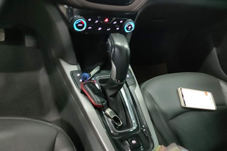 Used Chevrolet Malibu 2018 530T Automatic Fashion Edition Gear Lever