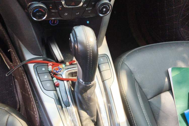 Used Chevrolet Malibu 2018 530T Automatic Luxury Edition Gear Lever