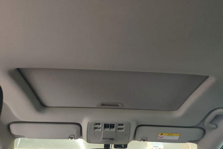 Used Chevrolet Malibu 2018 530T Automatic Fashion Edition Headliner