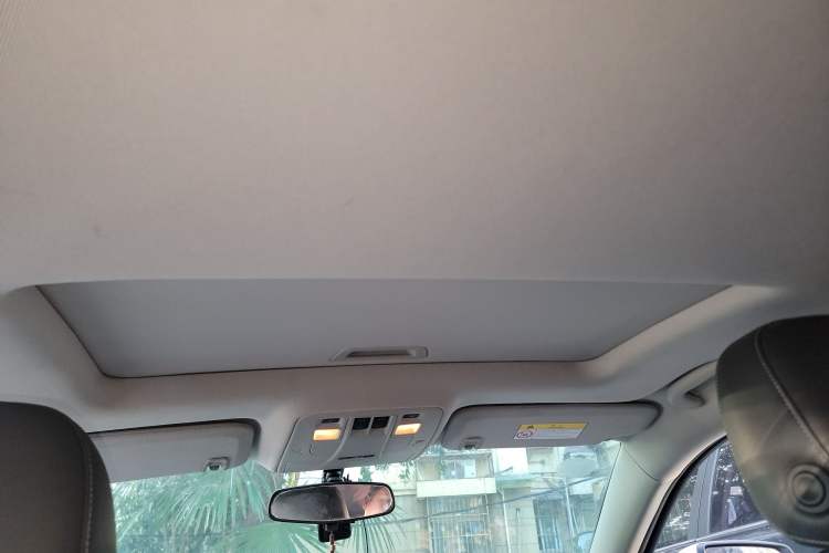Used Chevrolet Malibu 2018 530T Automatic Fashion Edition Headliner