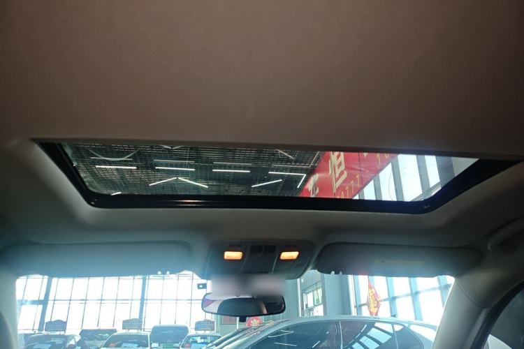Used Chevrolet Malibu 2018 530T Automatic Luxury Edition Headliner