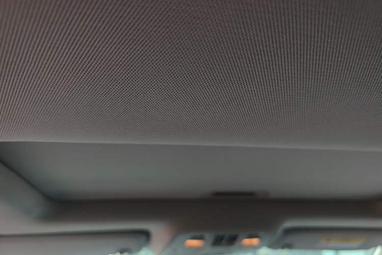 Used Chevrolet Malibu 2018 530T Automatic Luxury Edition Headliner