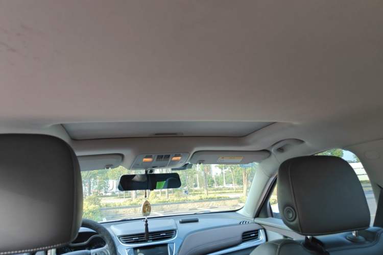 Used Chevrolet Malibu 2018 530T Automatic Luxury Edition Headliner