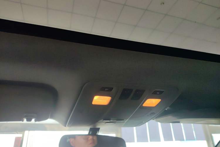 Used Chevrolet Malibu 2018 530T Automatic Fashion Edition Headliner