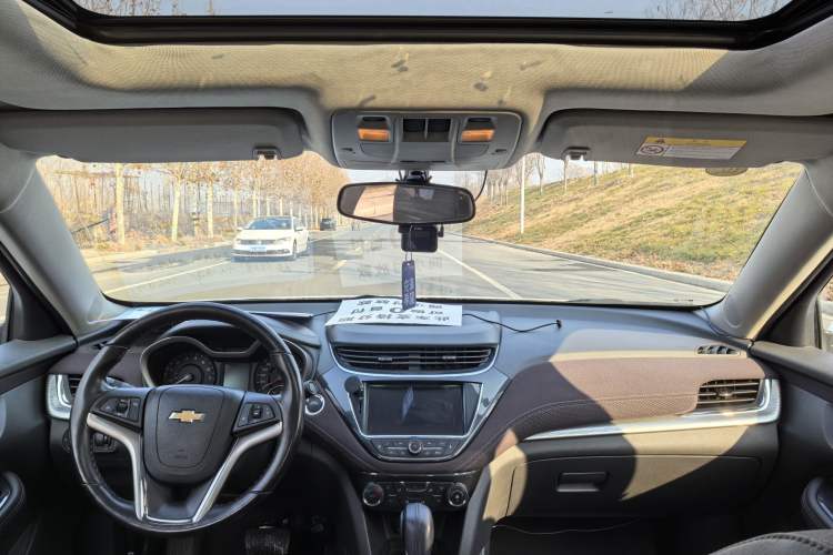 Used Chevrolet Malibu 2018 530T Automatic Luxury Edition Headliner