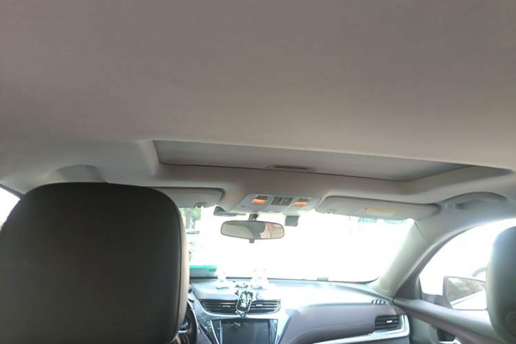Used Chevrolet Malibu 2018 530T Automatic Luxury Edition Headliner