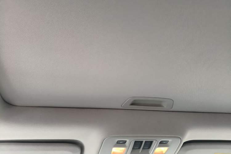 Used Chevrolet Malibu 2018 530T Automatic Fashion Edition Headliner