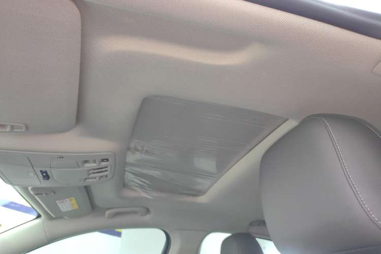 Used Chevrolet Malibu 2018 530T Automatic Fashion Edition Headliner
