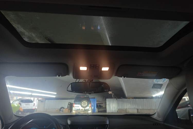Used Chevrolet Malibu 2018 530T Automatic Luxury Edition Headliner