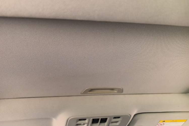 Used Chevrolet Malibu 2018 530T Automatic Luxury Edition Headliner