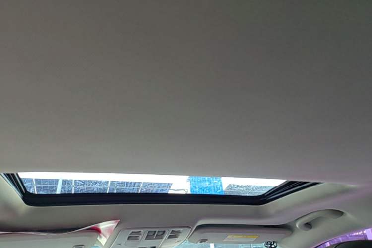 Used Chevrolet Malibu 2018 530T Automatic Luxury Edition Headliner