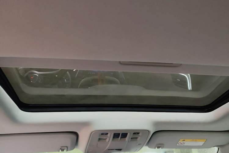 Used Chevrolet Malibu 2018 530T Automatic Luxury Edition Headliner