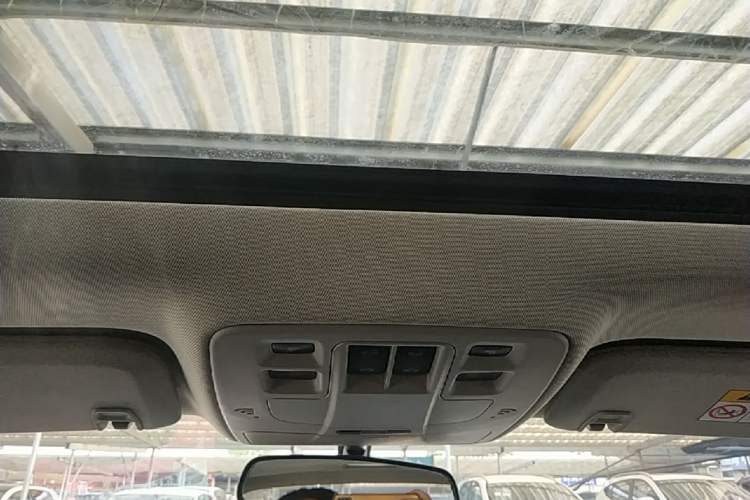 Used Chevrolet Malibu 2018 530T Automatic Luxury Edition Headliner