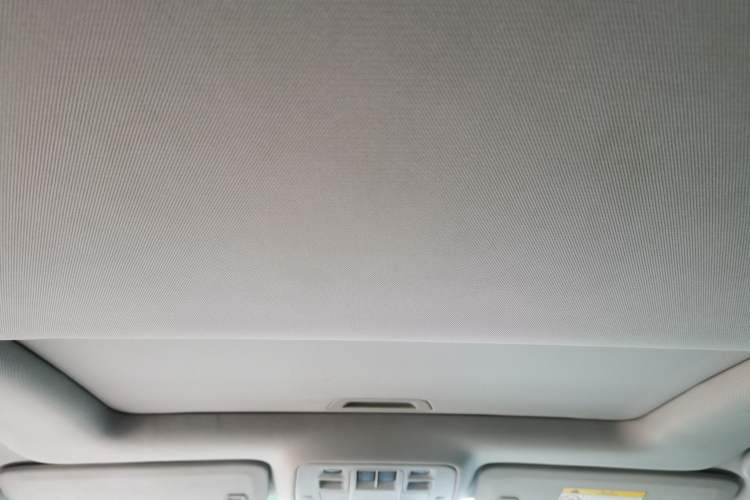 Used Chevrolet Malibu 2018 530T Automatic Luxury Edition Headliner