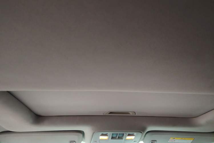 Used Chevrolet Malibu 2018 530T Automatic Luxury Edition Headliner