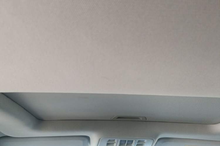 Used Chevrolet Malibu 2018 530T Automatic Comfort Edition Headliner