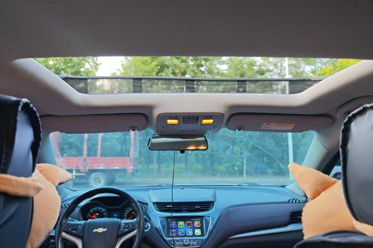 Used Chevrolet Malibu 2018 530T Automatic Luxury Edition Headliner