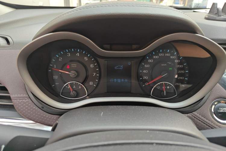 Used Chevrolet Malibu 2018 530T Automatic Luxury Edition Instrument Cluster