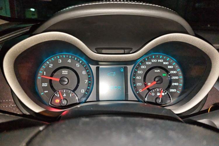 Used Chevrolet Malibu 2018 530T Automatic Luxury Edition Instrument Cluster