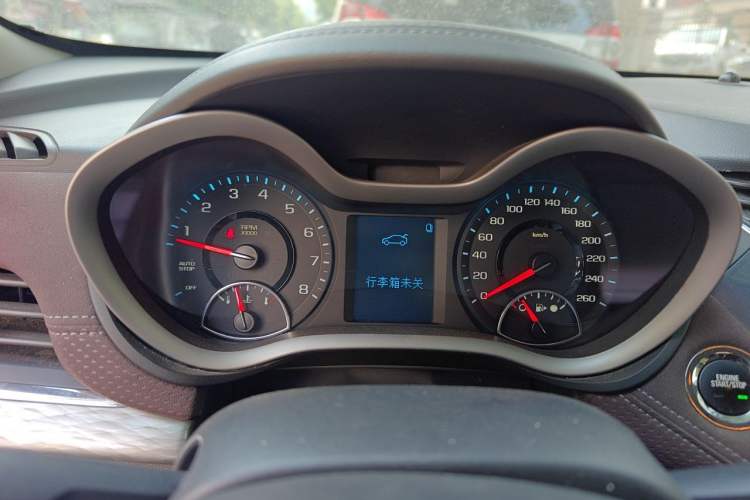 Used Chevrolet Malibu 2018 530T Automatic Luxury Edition Instrument Cluster