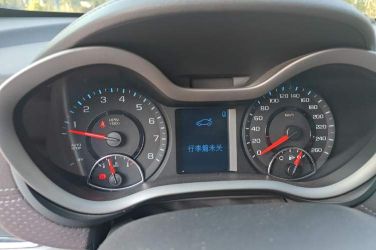 Used Chevrolet Malibu 2018 530T Automatic Luxury Edition Instrument Cluster