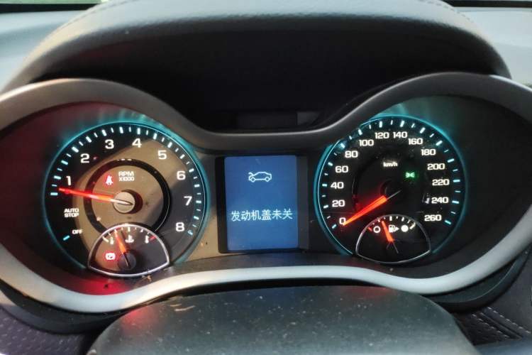 Used Chevrolet Malibu 2018 530T Automatic Luxury Edition Instrument Cluster