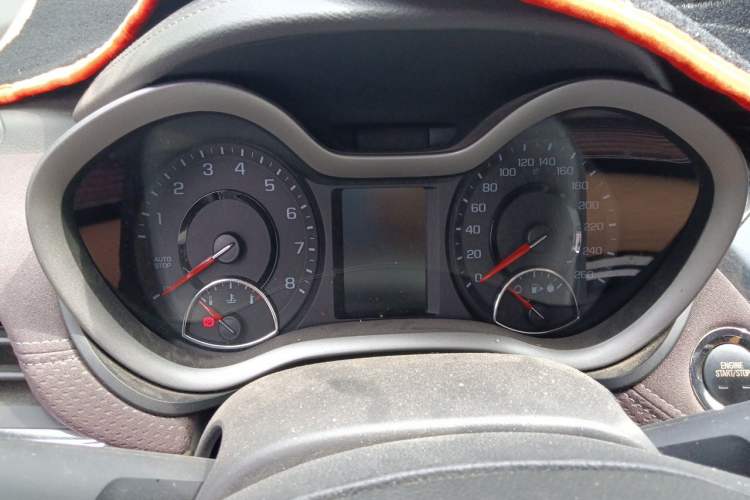 Used Chevrolet Malibu 2018 530T Automatic Luxury Edition Instrument Cluster