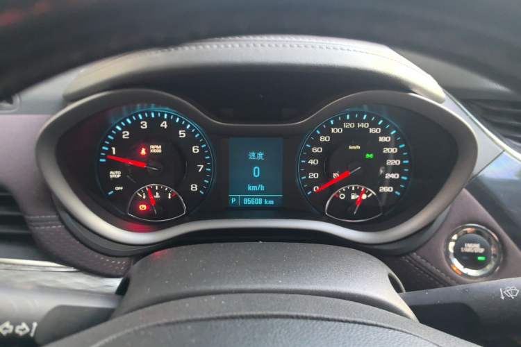 Used Chevrolet Malibu 2018 530T Automatic Luxury Edition Instrument Cluster