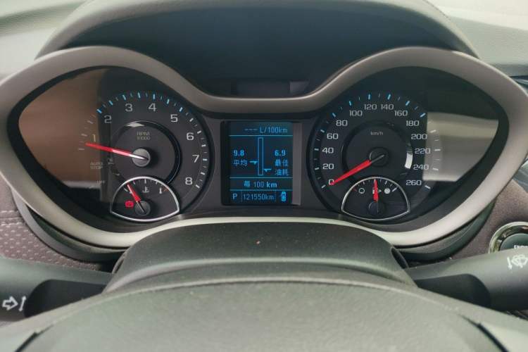 Used Chevrolet Malibu 2018 530T Automatic Luxury Edition Instrument Cluster