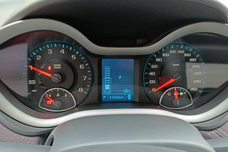 Used Chevrolet Malibu 2018 530T Automatic Luxury Edition Instrument Cluster