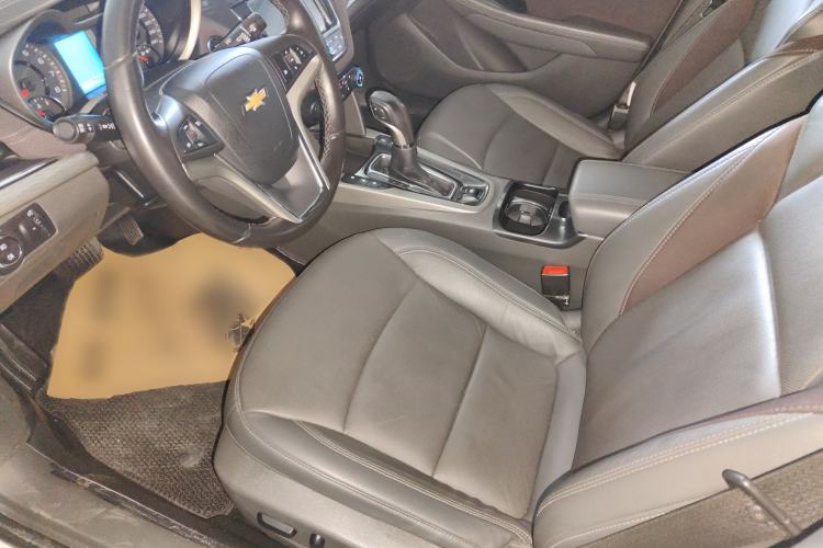 Used Chevrolet Malibu 2018 530T Automatic Luxury Edition Interior 1