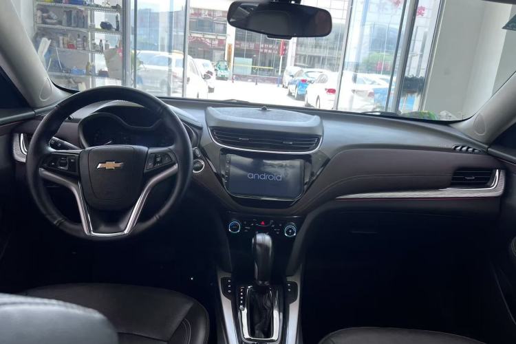 Used Chevrolet Malibu 2018 530T Automatic Luxury Edition Interior 1