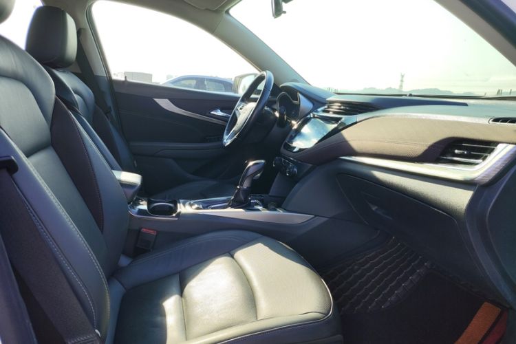 Used Chevrolet Malibu 2018 530T Automatic Fashion Edition Interior 12